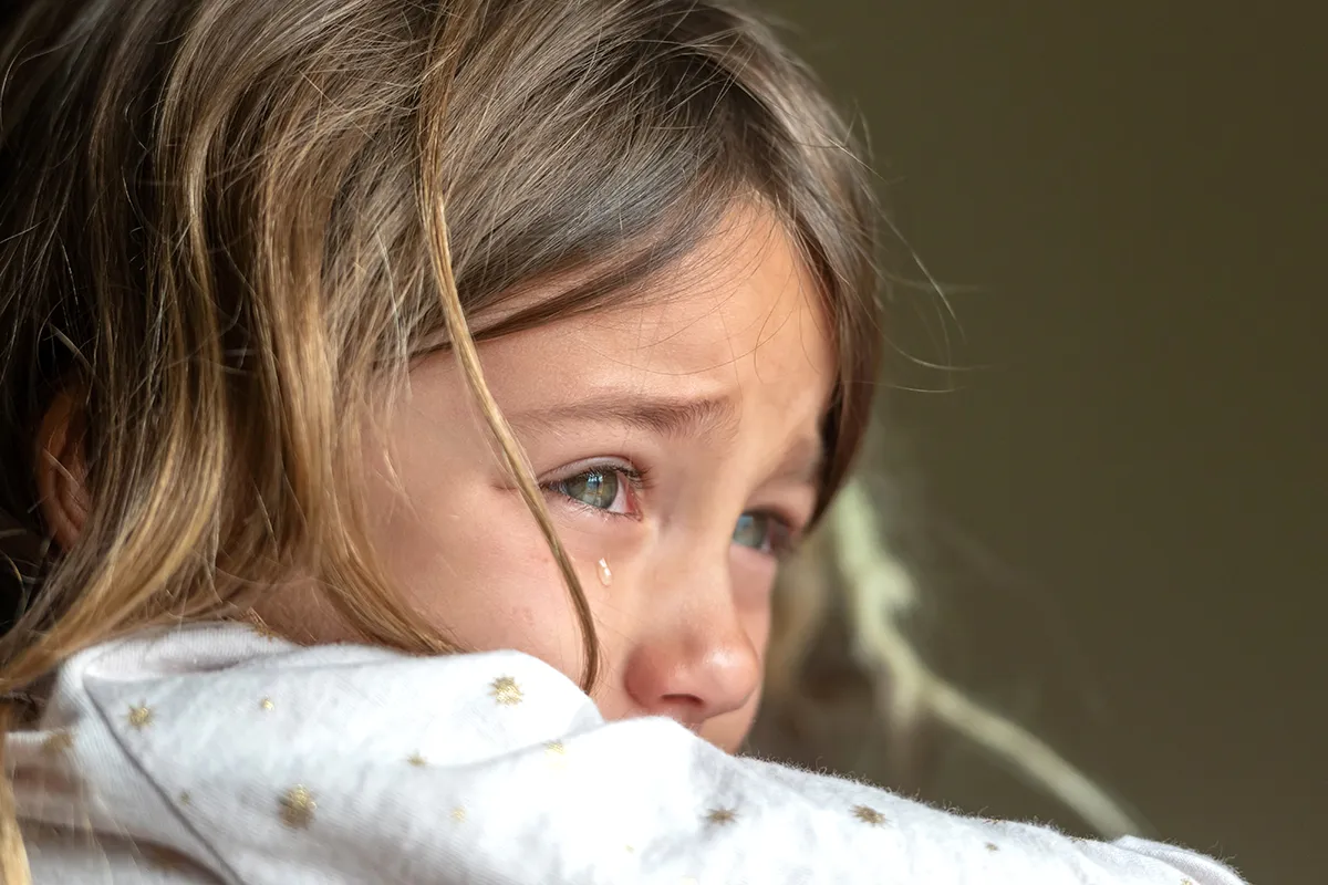 Image of young girl crying.
